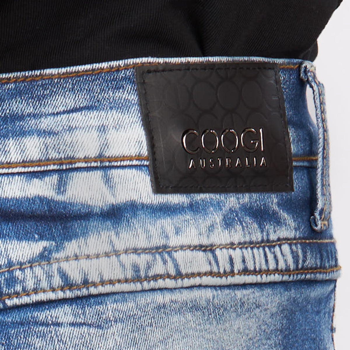 COOGI NATIVE BLUES (MIXED-MEDIA SWEATER PIECED) DENIM JEANS