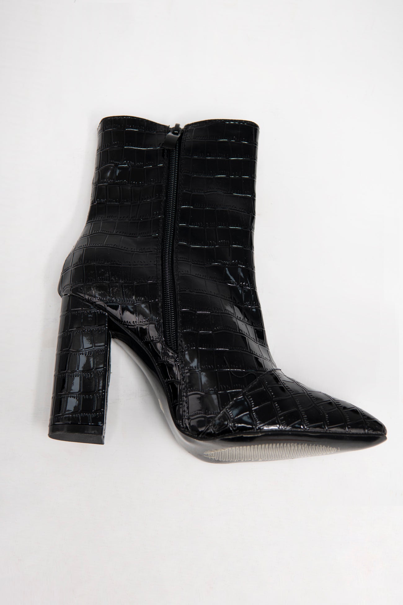 CROC FINISHED HEELED BOOTS