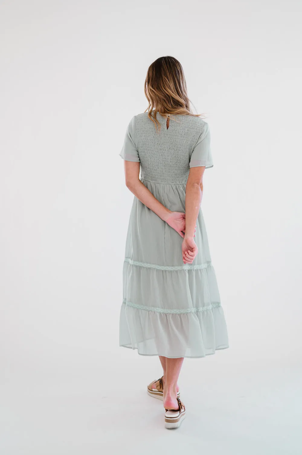 Kanyan Green Midi Dress