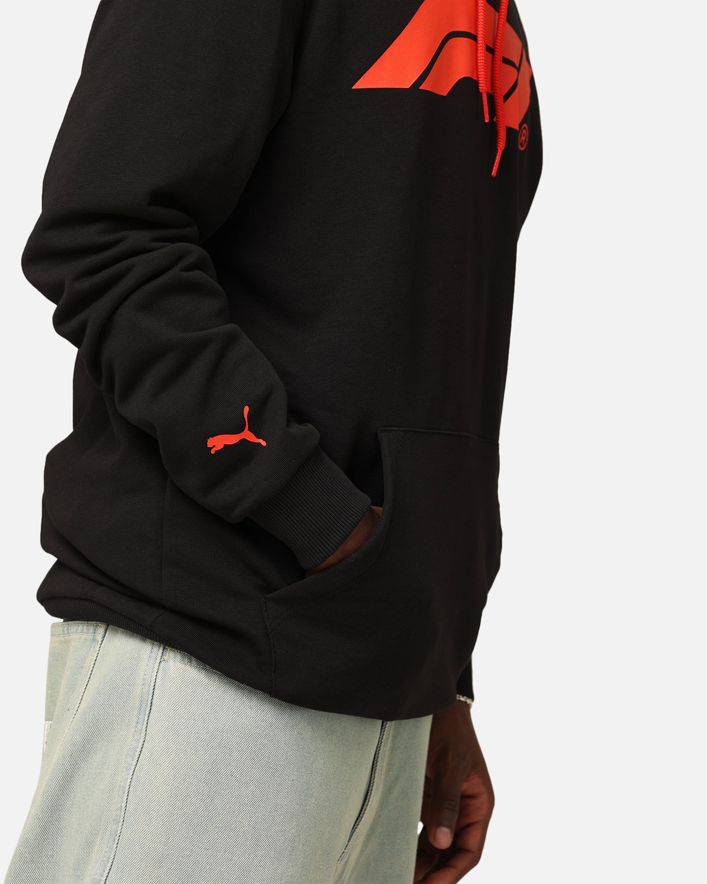 Puma X F1 Essential Logo Hoodie Puma Black