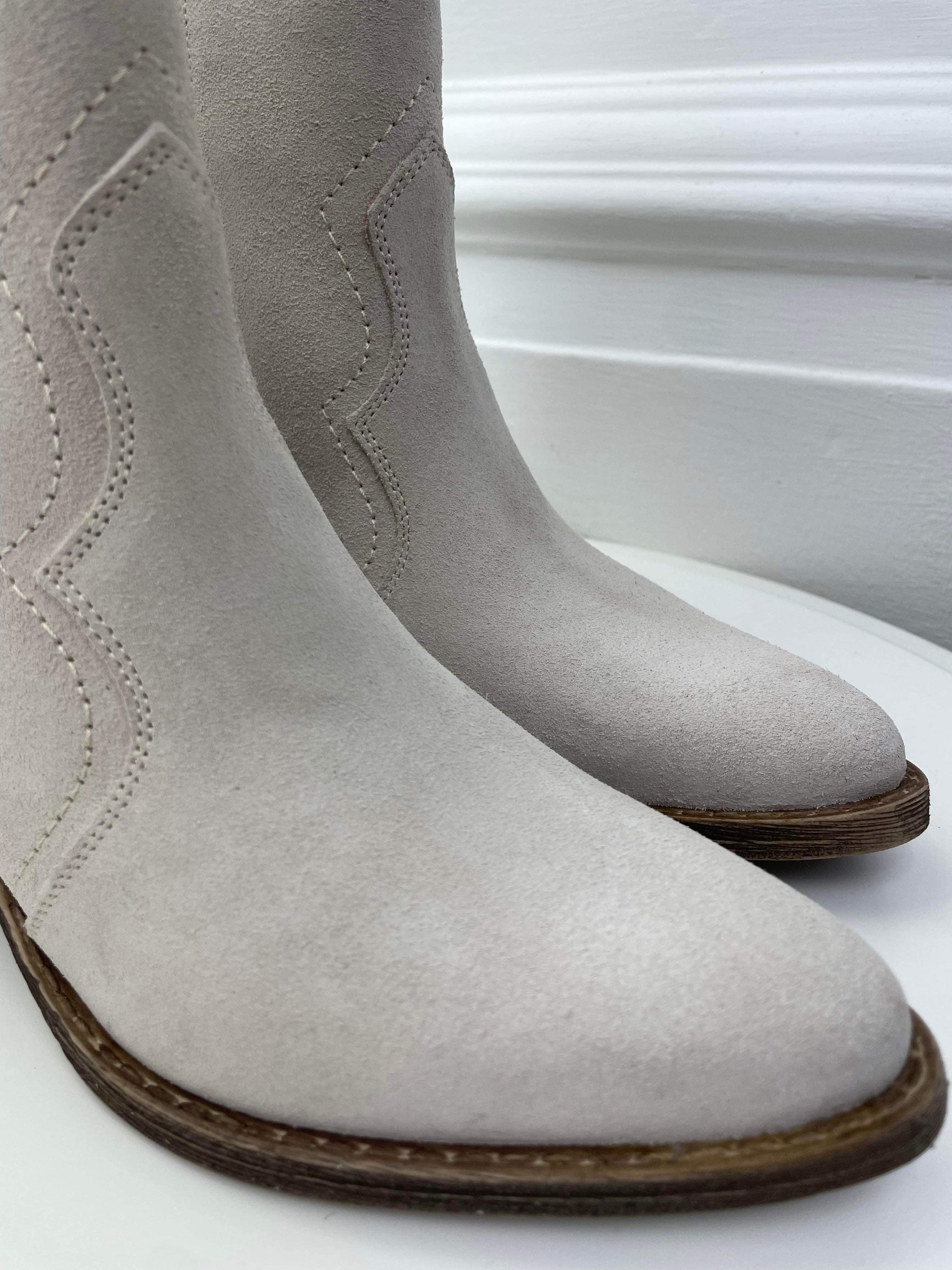 Tamaris Suede Cowboy Boots - Beige