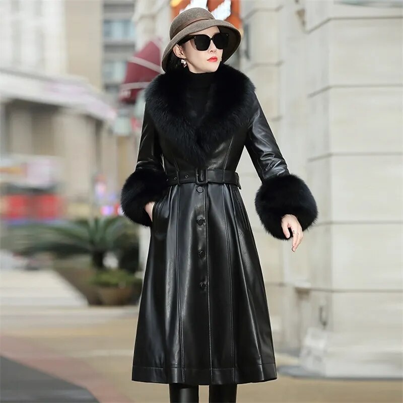 Women's Korean Style Real Sheepskin Leather Fox Collar Winter Coat