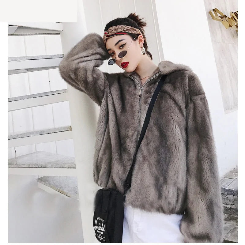 Women's Winter Multiple Color Real Mink Fur Short Jacket with Big Hat