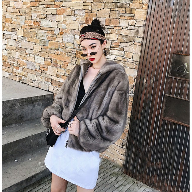 Women's Winter Multiple Color Real Mink Fur Short Jacket with Big Hat