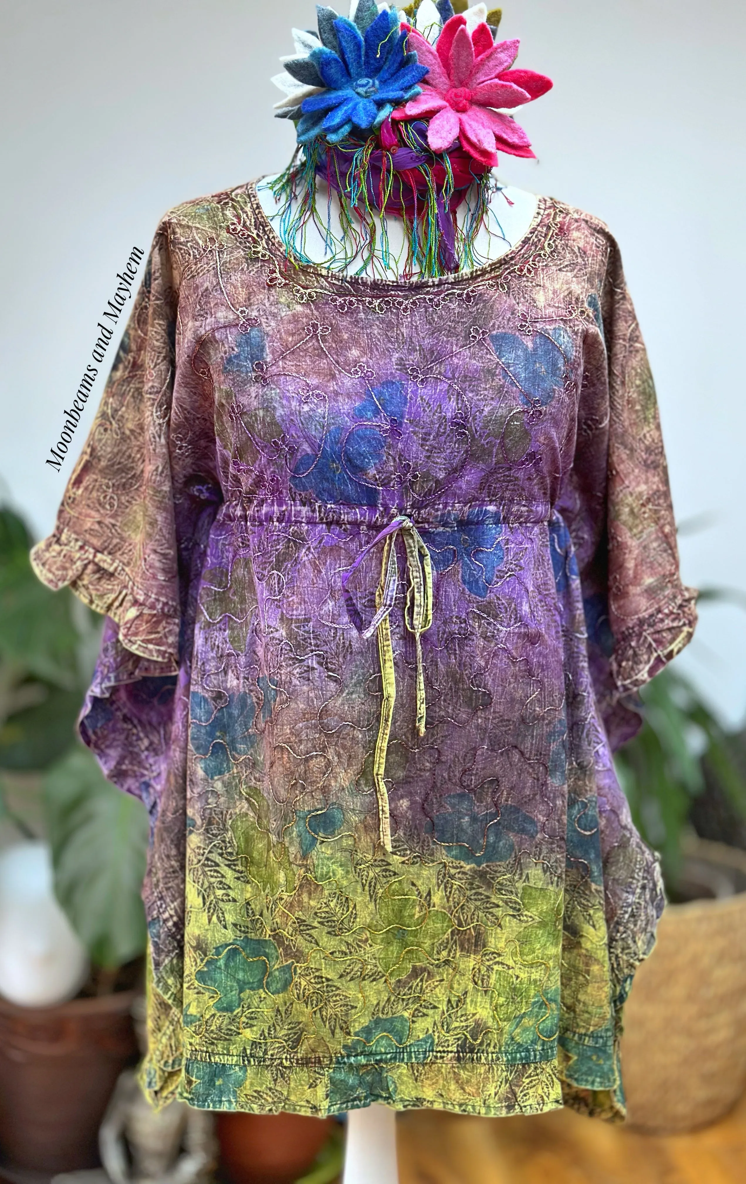 WONDERFUL CURVY SIZE SUNDANCE TUNIC / TOP M - XL (392)